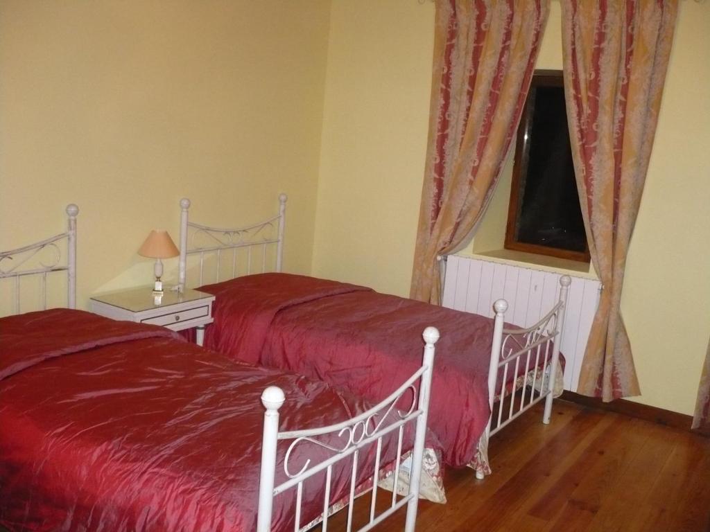 Les Convertigues Montjoire Room photo