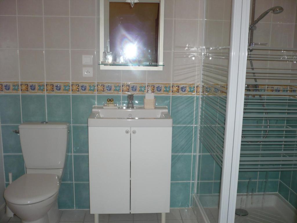 Les Convertigues Montjoire Room photo